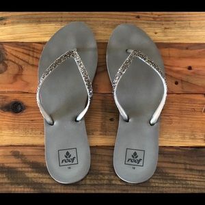 🏄🏻‍♀️ Reef Stargazer Gray Flip Flops